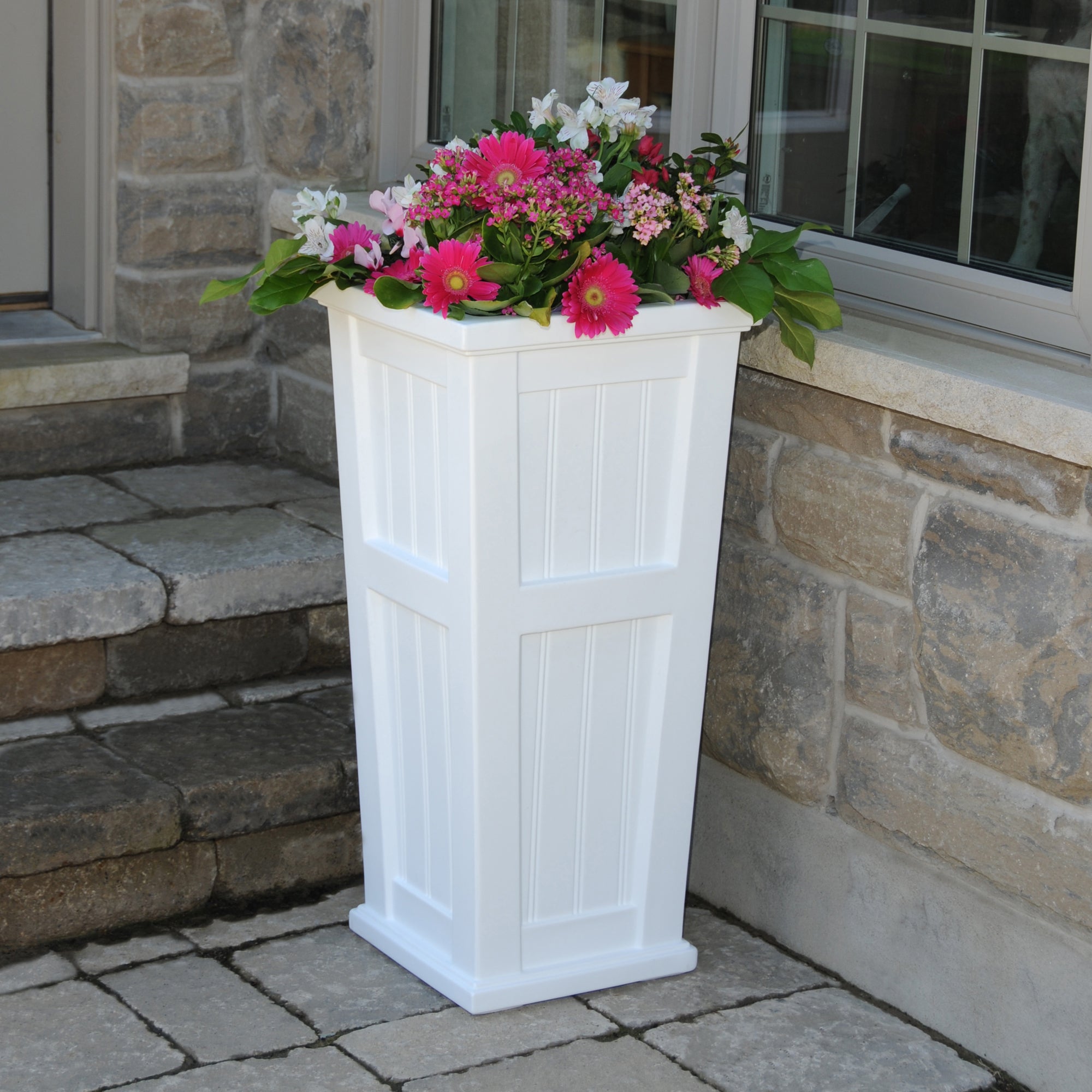 Mayne Cape Cod 32in Tall Planter