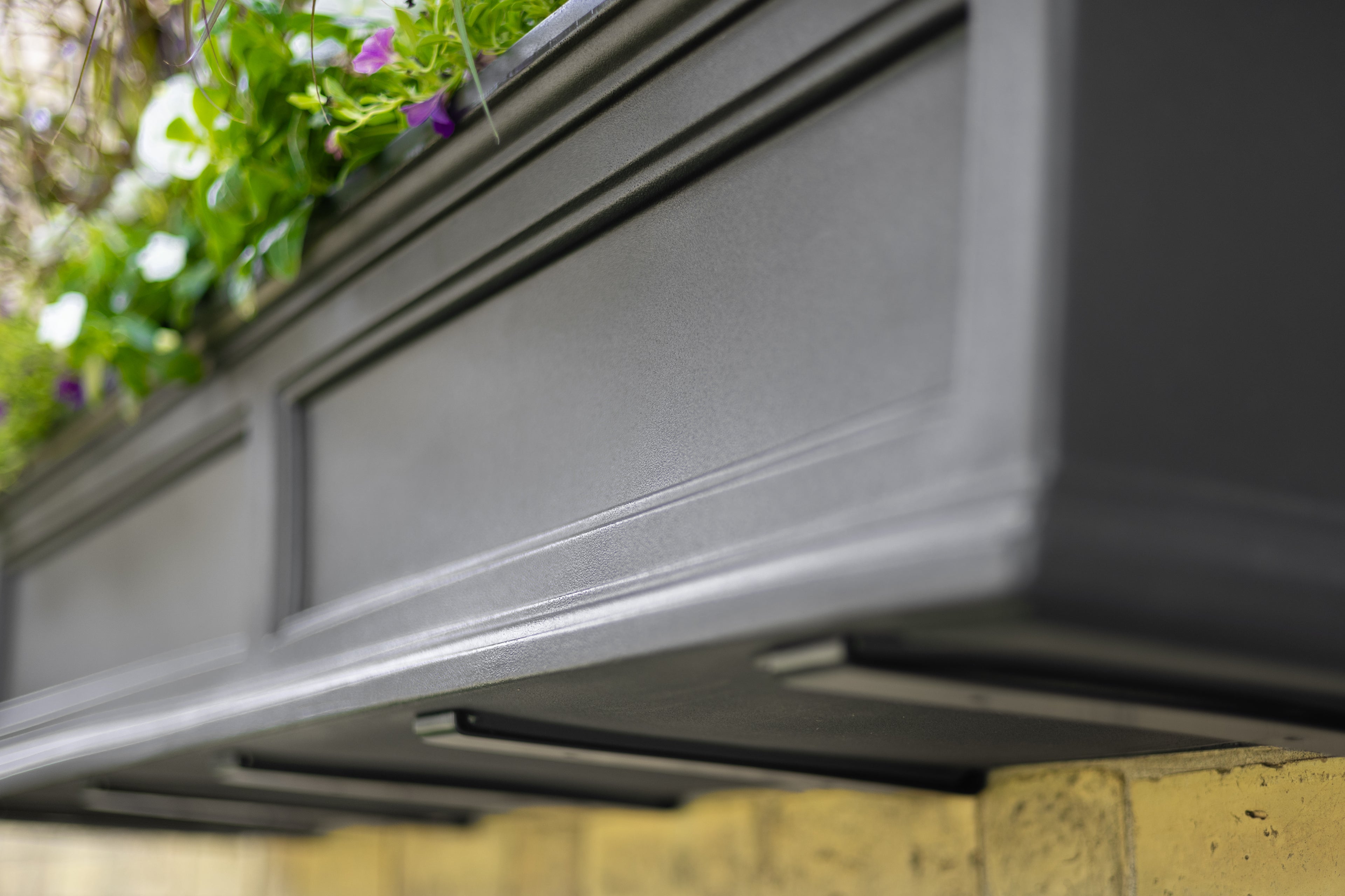 Mayne Fairfield 5ft Self-Watering Window Box with Steel Wall Mount Brackets (Graphite Grey & Espresso)