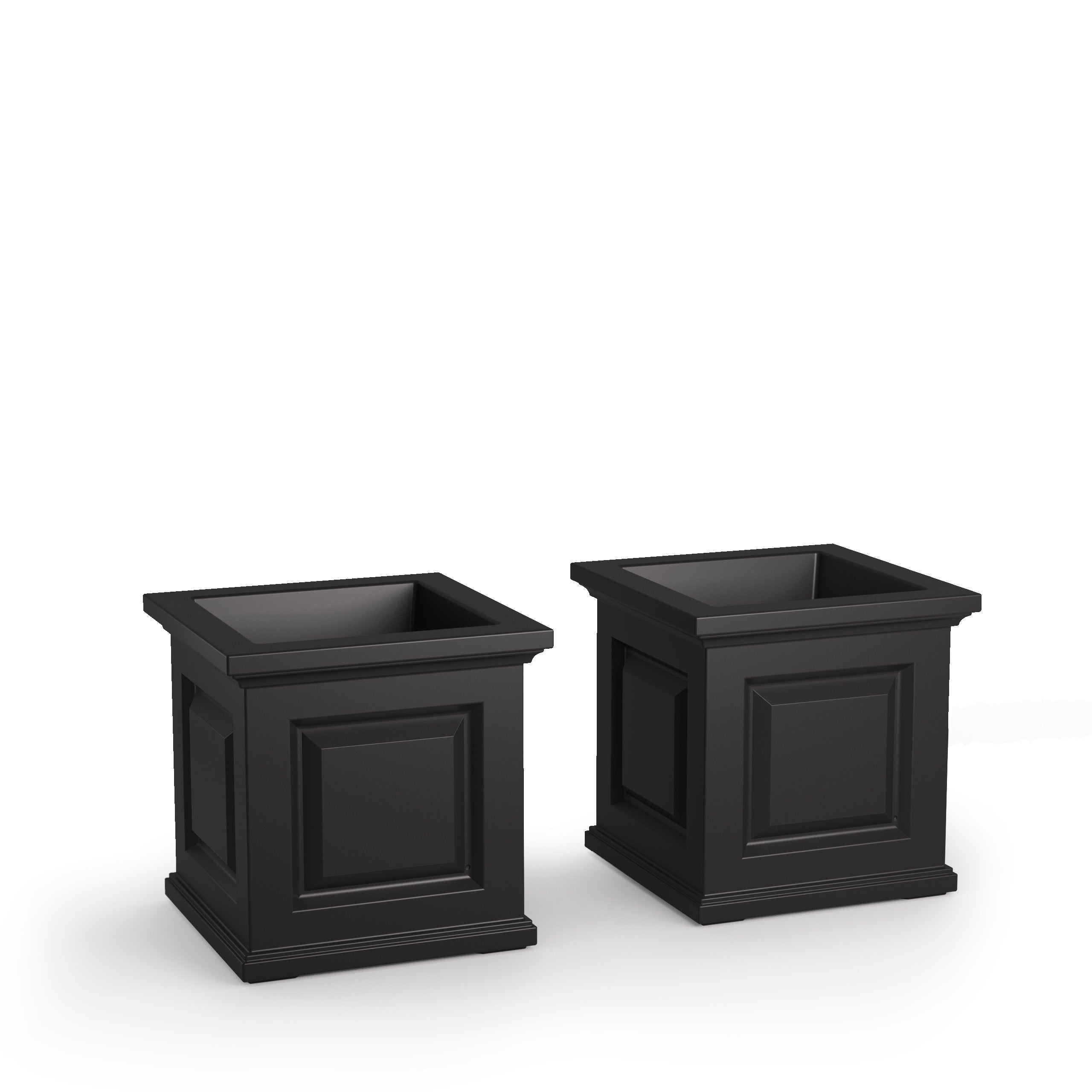 Mayne Nantucket 16in Square Planter