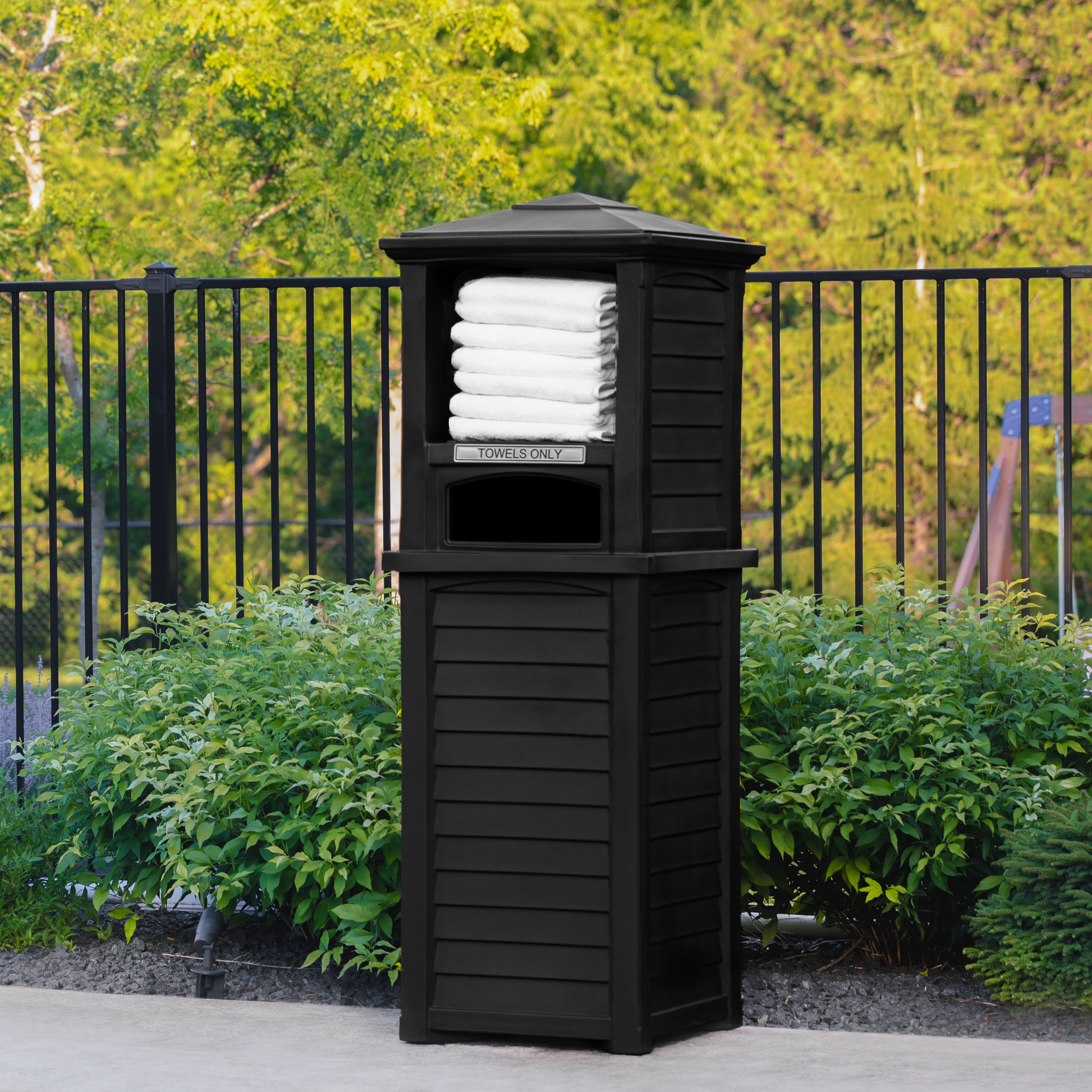 Mayne Lakeland Towel Valet