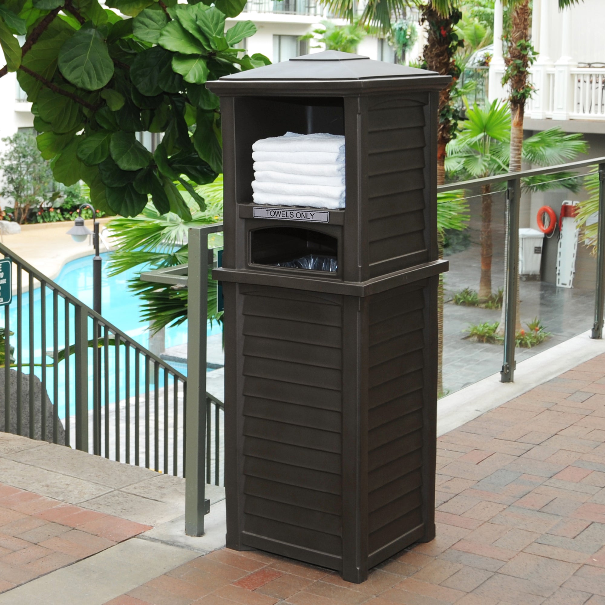 Mayne Lakeland Towel Valet