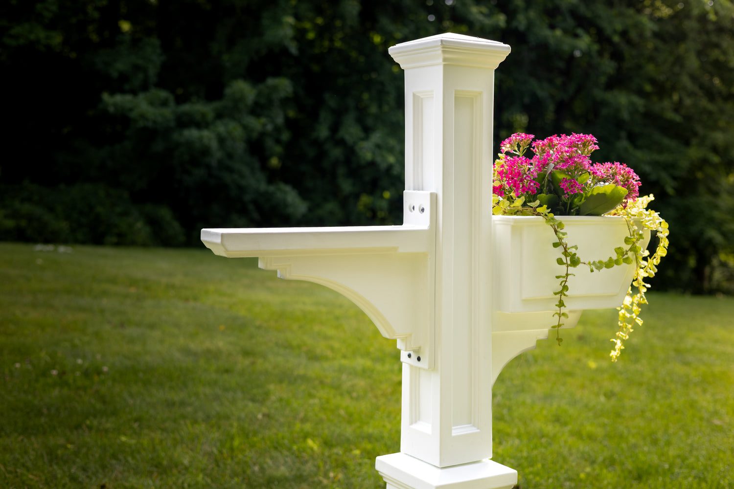 Mayne Westbrook Mail Post