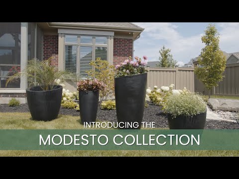 Mayne Modesto 20in Round Planter