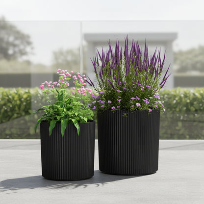 Mayne Serene Round Ribbed Planter with Drainage Hole