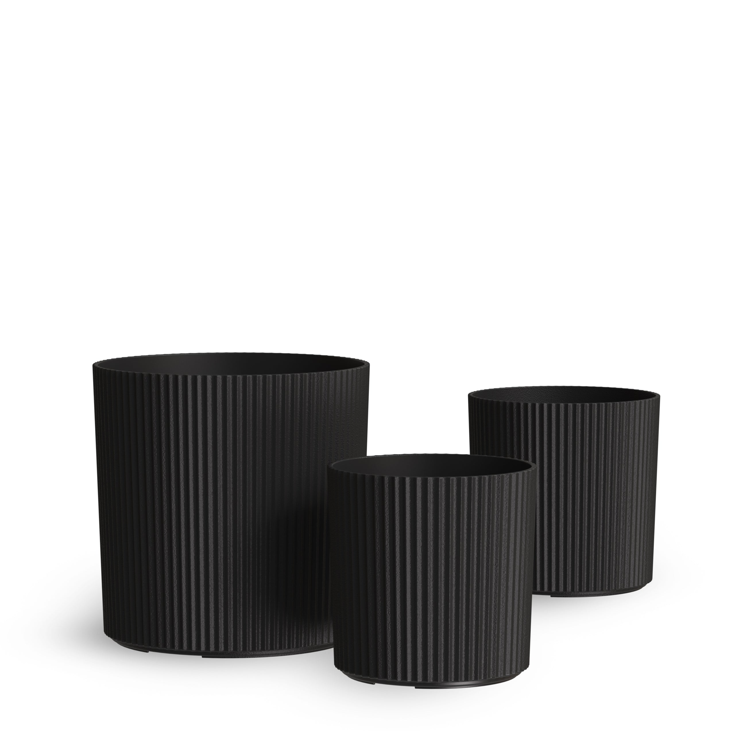 Mayne Serene Round Ribbed Planter with Drainage Hole