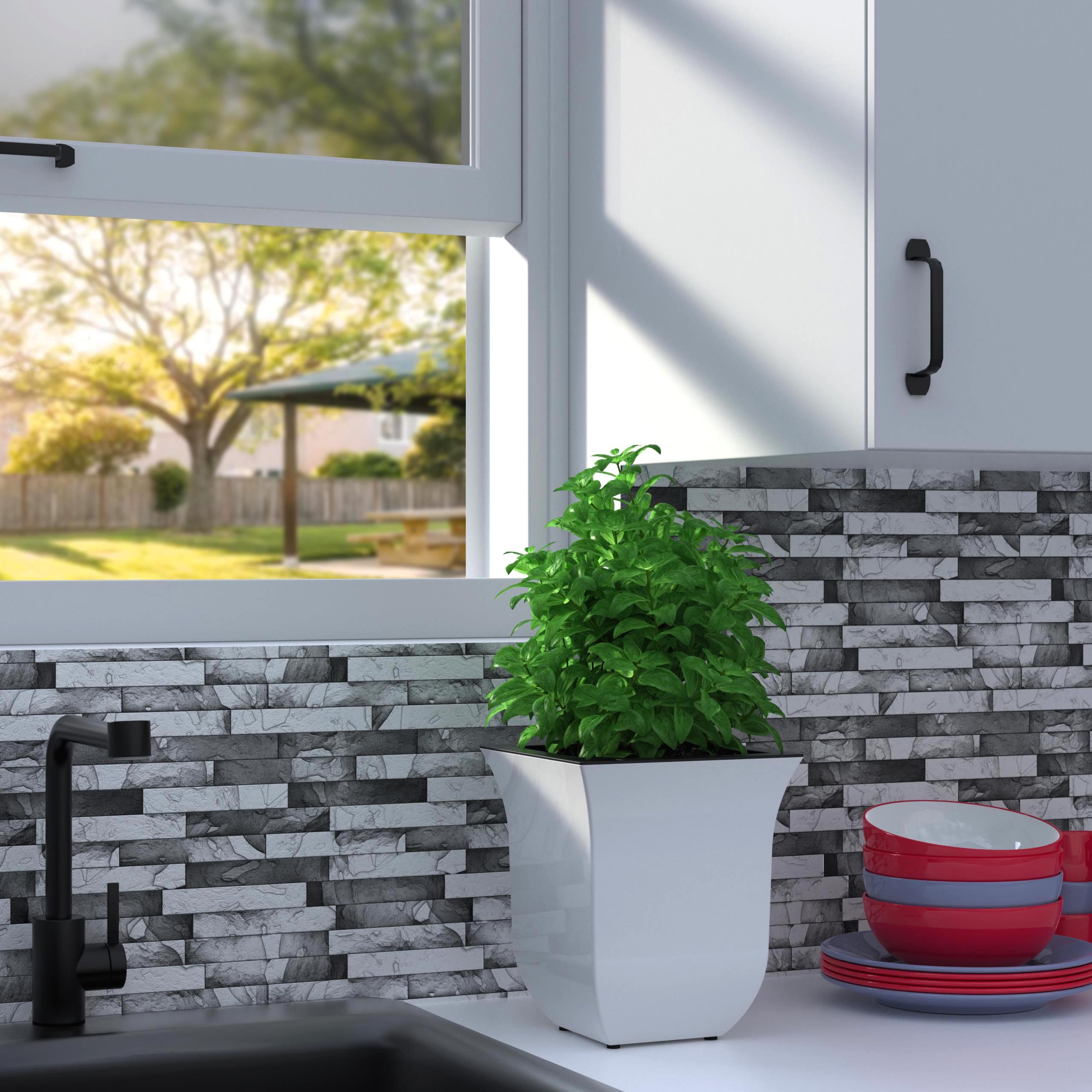 Mayne Valencia 8in Tabletop Planter