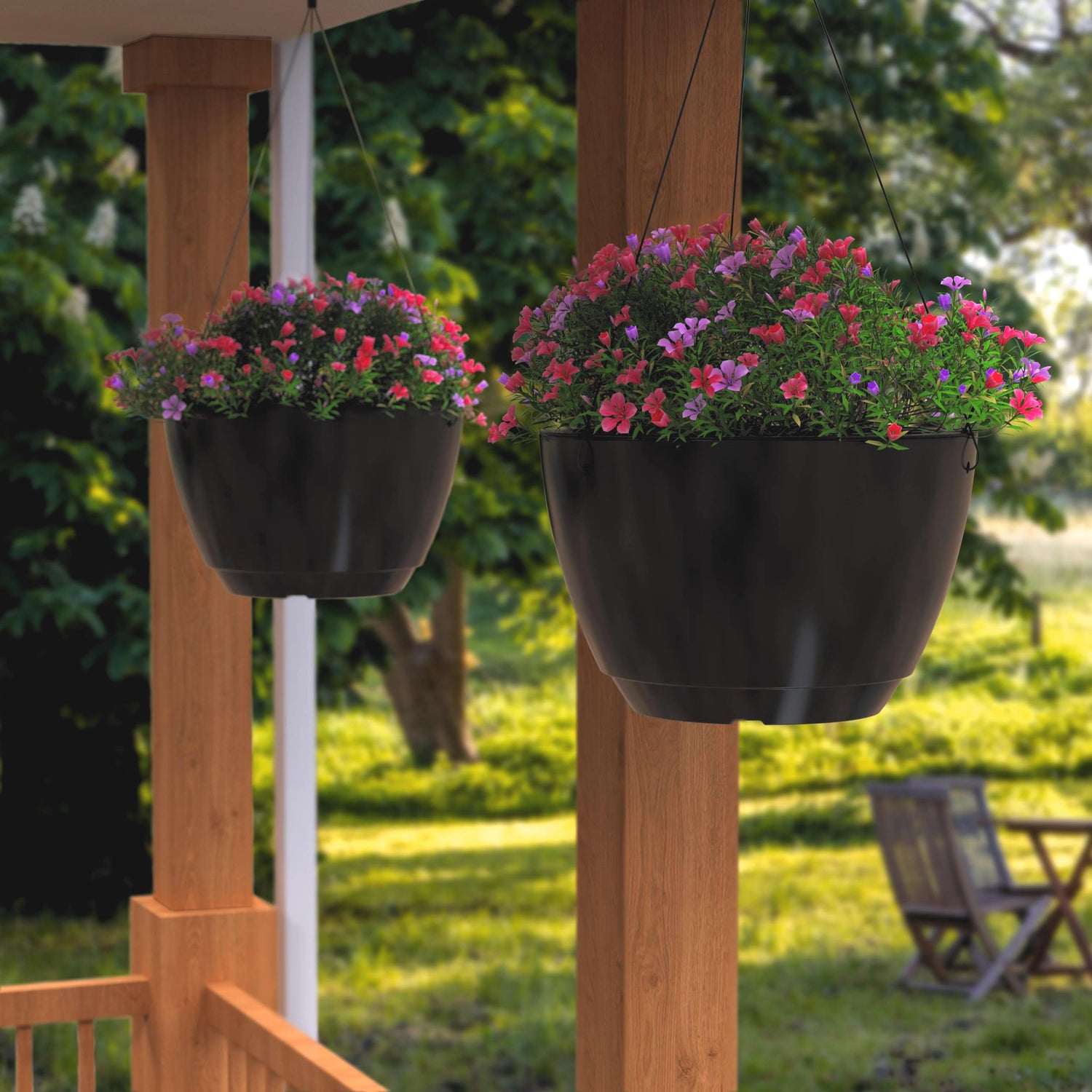 pollyanna self-watering resin hanging planter Mayne Caprio 14-Inch Self-Watering Hanging Planter with Water Level In – Mayne Inc