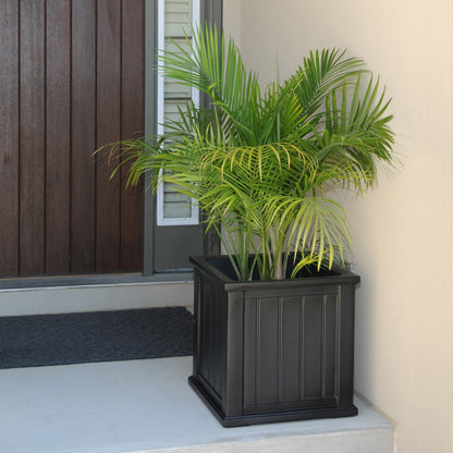 Mayne Cape Cod 20in Square Planter