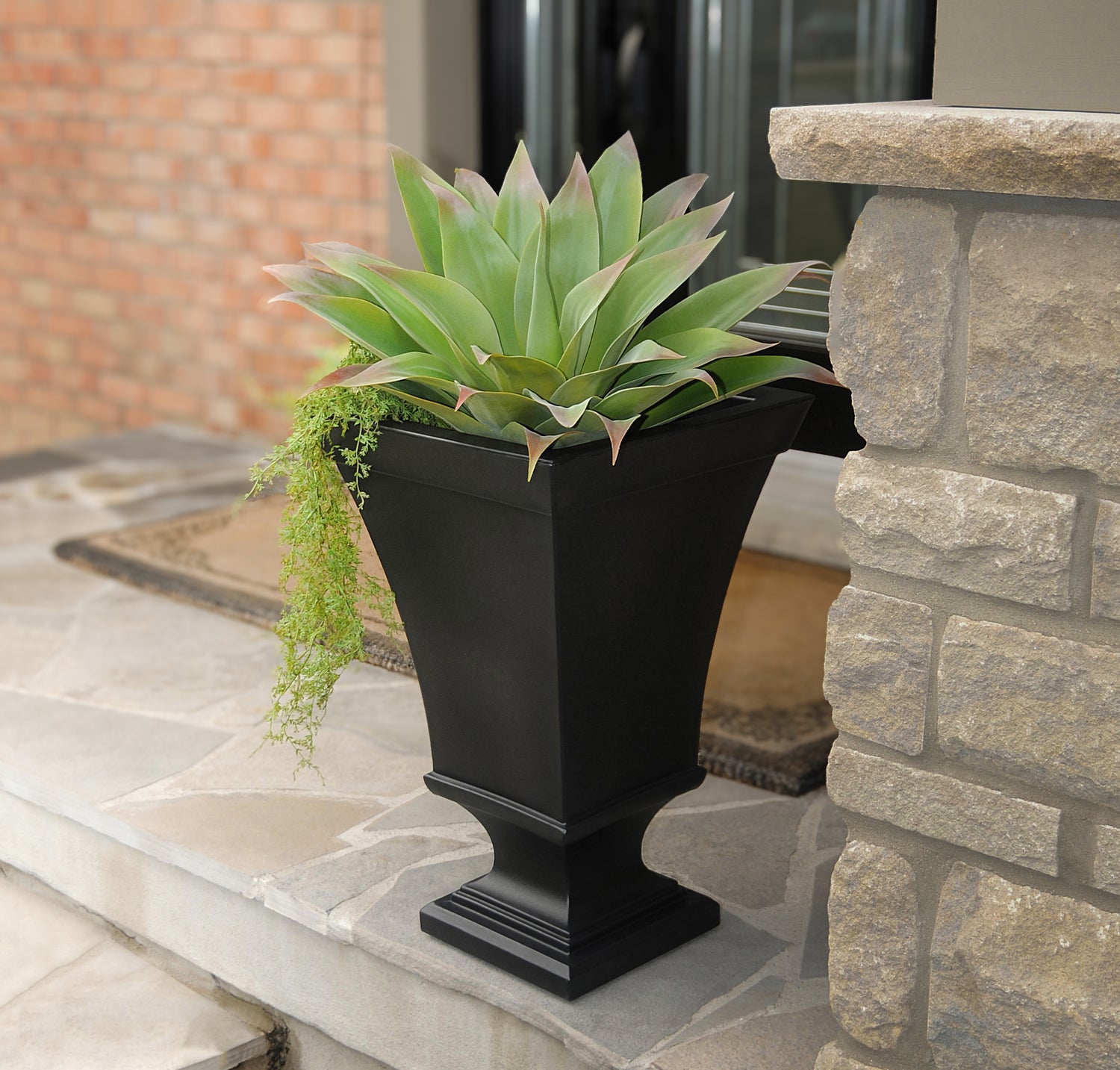 Mayne Vienna 25in Tall Urn Planter