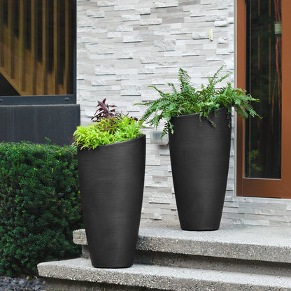 Mayne Modesto 32in Tall Planter
