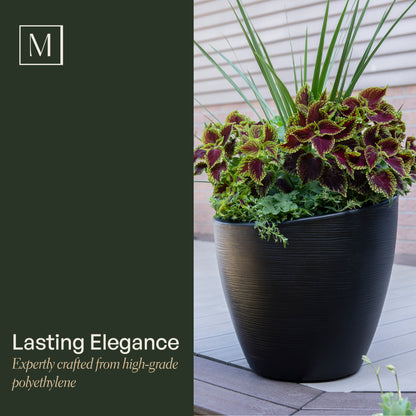 Mayne Modesto 20-Inch Round Indoor and Outdoor Planter (White)